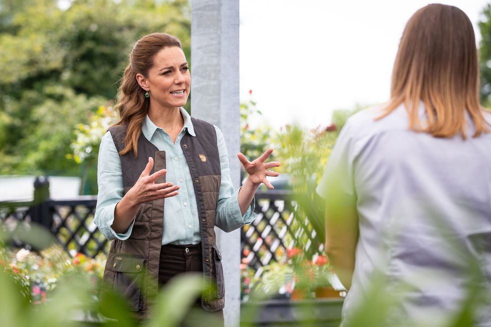 fakenham, england   june 18 catherine, duchess of cambridge talks to martin and jennie turner, owners of the fakenham garden centre in norfolk, during her first public engagement since lockdown, on june 18, 2020 in fakenham, united kingdom the garden centre is near her anmer hall home and, as a keen gardener, the duchess wanted to hear how the covid 19 pandemic had affected the family run independent business, which first opened in 1984 photo by aaron chown   wpa poolgetty images