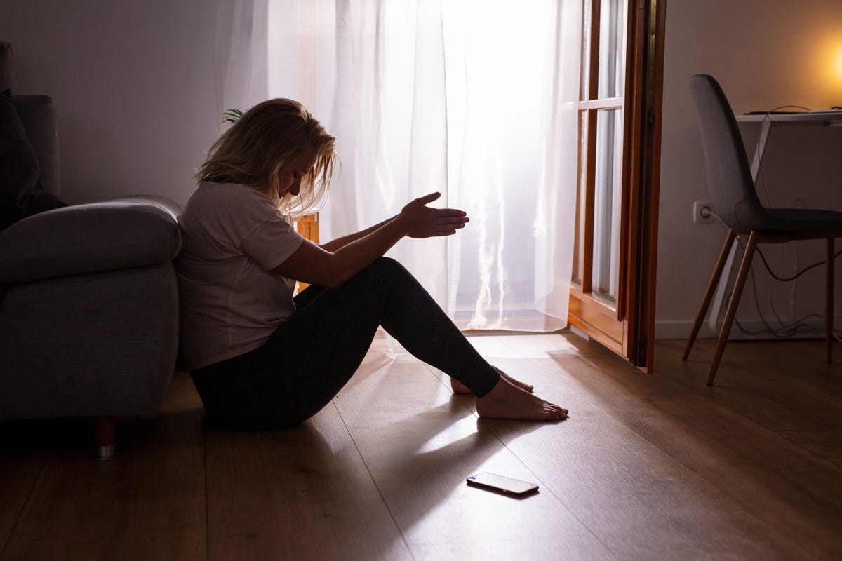 Last van een depressie? Dit zijn 7 behandelingen om te overwegen