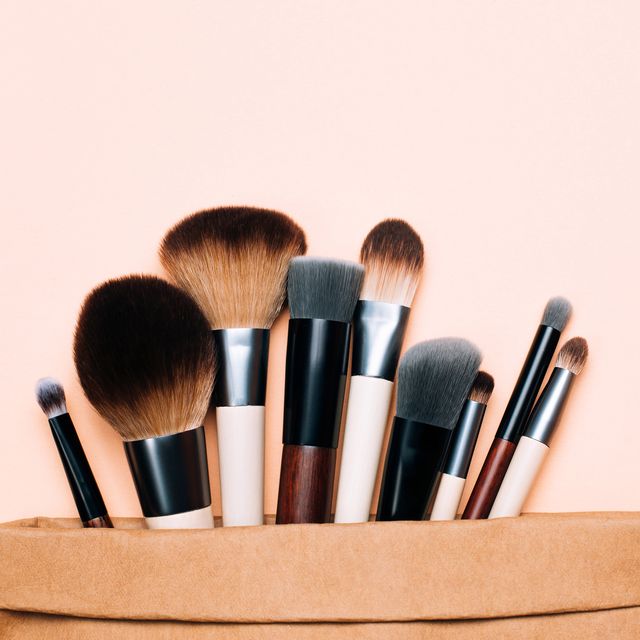 How to Clean Your Makeup Brushes and How Often to Wash Them 2021, makeup  brushes 