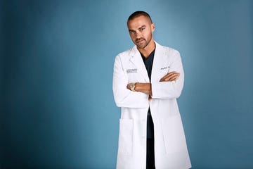 greys anatomy abcs greys anatomy stars jesse williams as jackson avery mike rosenthal via getty images jesse williams