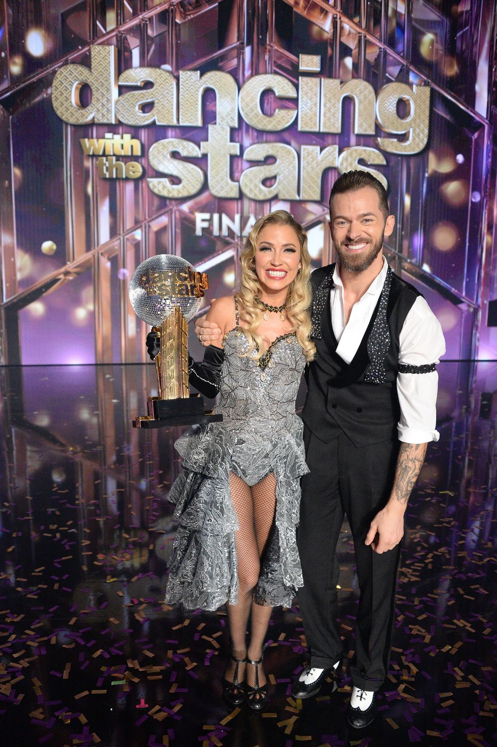 dancing with the stars   finale  four celebrity and pro dancer couples dance and compete in the live season finale where one couple will win the coveted mirrorball trophy, monday, nov 23 800 1000 pm est, on abc eric mccandlessabc via getty imageskaitlyn bristowe, artem chigvintsev
