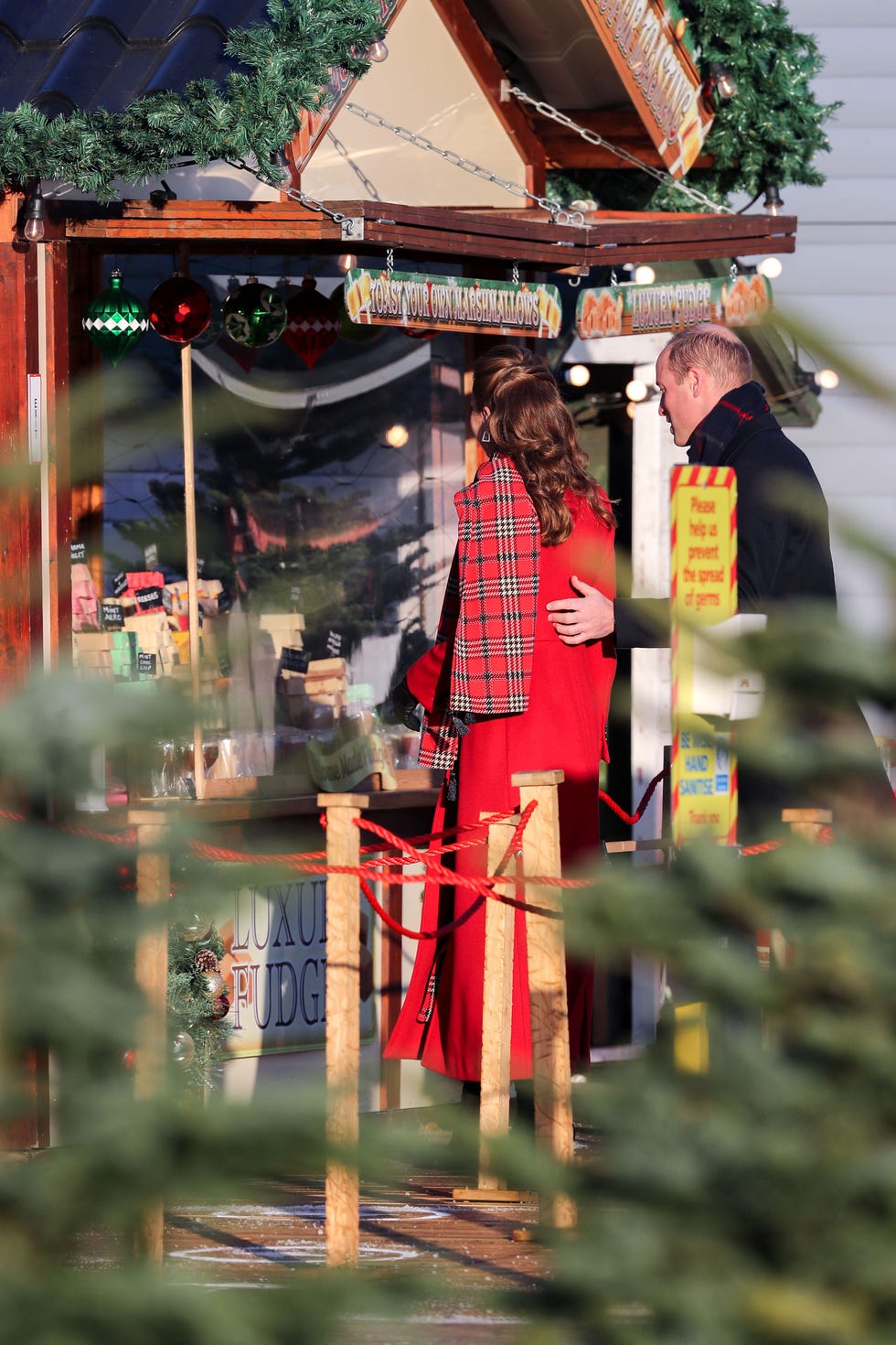 britains prince william, duke of cambridge and britains catherine, duchess of cambridge attend a toast your own marshmallow stall during a visit to cardiff castle in cardiff in south wales, on december 8, 2020, on the final day of engagements on their tour of the uk   during their trip, their royal highnesses hope to pay tribute to individuals, organisations and initiatives across the country that have gone above and beyond to support their local communities this year photo by chris jackson  pool  afp photo by chris jacksonpoolafp via getty images