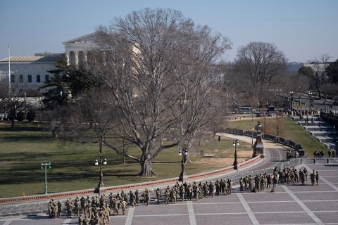 national guardsmen, capitol, washington