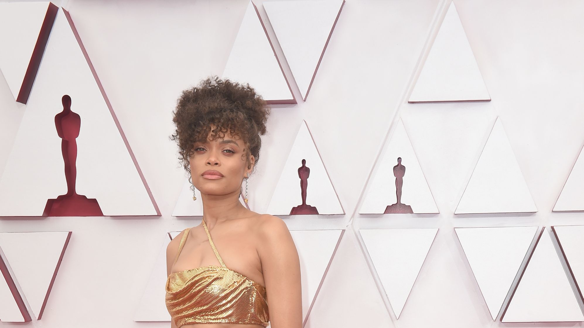 Great Outfits in Fashion History: Andra Day in Custom Vera Wang at the 2021  Oscars - Fashionista