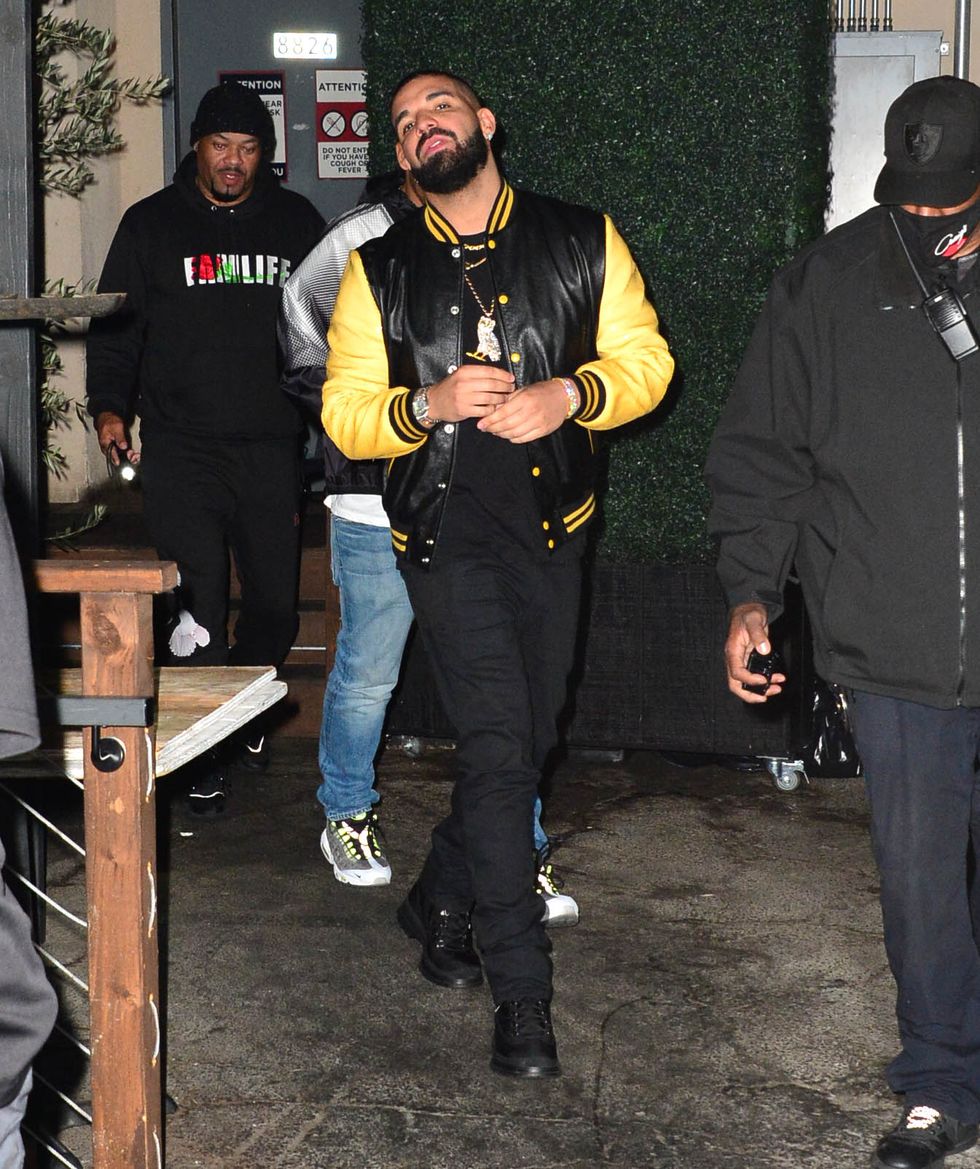 los angeles, ca may 11 drake is seen on may 11, 2021 in los angeles, california photo by hollywood to youstar maxgc images