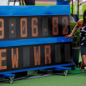 hengelo, netherlands june 06 bild zeitung out sifan hassan gets the world record during the fbk games continental tour gold 2021 at fanny blankers koen stadium on june 6, 2021 in hengelo, netherlands photo by nesimagesdefodi images via getty images