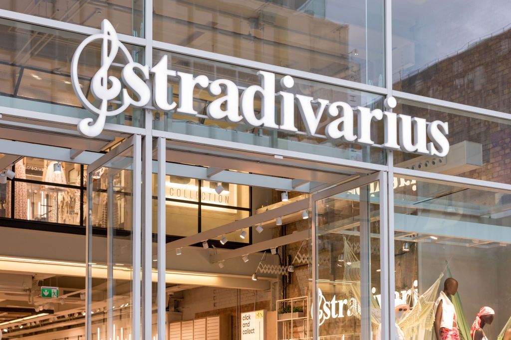 Stradivarius permite recoger pedidos online los 30 minutos