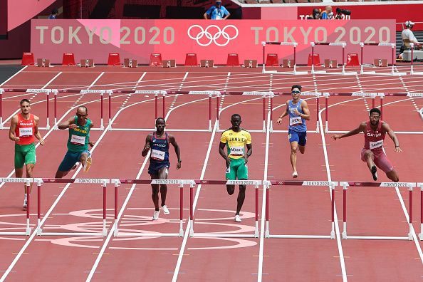 from l hungarys mate koroknai, brazils alison dos santos, frances ludvy vaillant, jamaicas kemar mowatt, taiwans chieh chen and qatars abderrahman samba compete in the mens 400m hurdles heats during the tokyo 2020 olympic games at the olympic stadium in tokyo on july 30, 2021 photo by giuseppe cacace  afp photo by giuseppe cacaceafp via getty images
