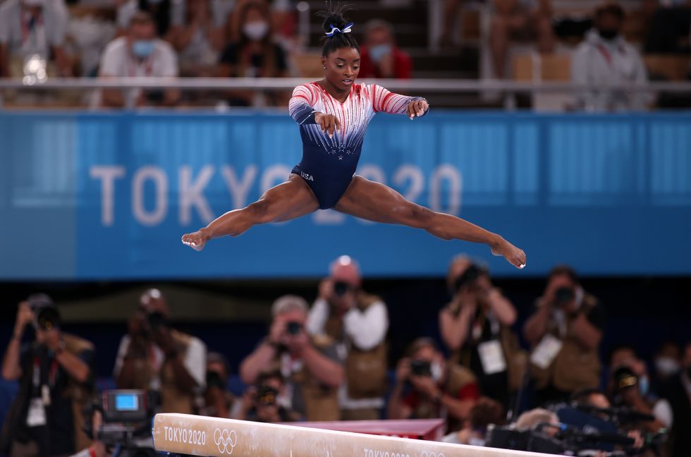 tokyo, japan   august 03 simone biles of usa competes in womens balance beam final on day eleven of the tokyo 2020 olympic games at ariake gymnastics centre on august 03, 2021 in tokyo, japan biles won the third place photo by ali atmacaanadolu agency via getty images