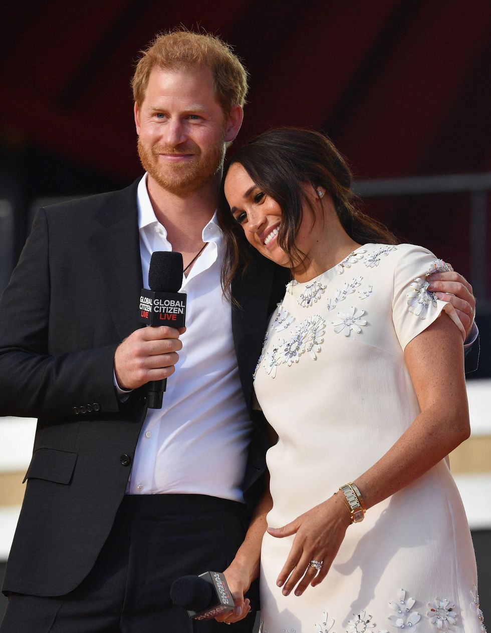 britain's prince harry and meghan markle speak during the 2021 global citizen live festival at the great lawn, central park on september 25, 2021 in new york city photo by angela weiss  afp photo by angela weissafp via getty images