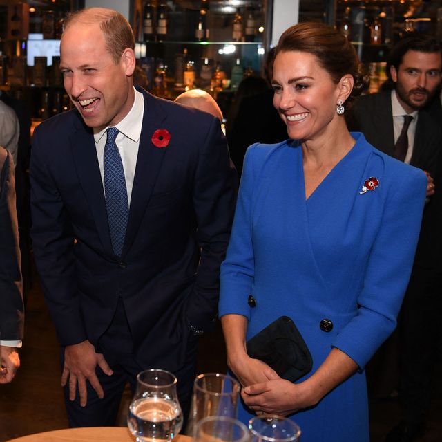 britains catherine, duchess of cambridge c and britains prince william, duke of cambridge r speak with guests at a reception for the key members of the sustainable markets initiative and the winners and finalists of the first earthshot prize awards at the clydeside distillery, on the sidelines of the cop26 un climate change conference in glasgow, scotland on november 1, 2021   cop26, running from october 31 to november 12 in glasgow will be the biggest climate conference since the 2015 paris summit and is seen as crucial in setting worldwide emission targets to slow global warming, as well as firming up other key commitments photo by daniel leal olivas  pool  afp photo by daniel leal olivaspoolafp via getty images