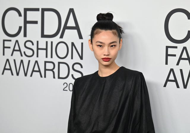 HoYeon Jung Stuns in Louis Vuitton on CFDA Awards 2021 Red Carpet –  Footwear News