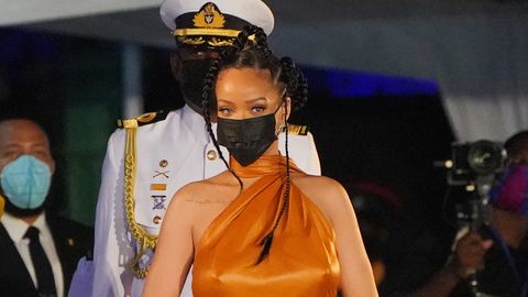 preview for Here’s Proof That Rihanna Can Do Literally Anything