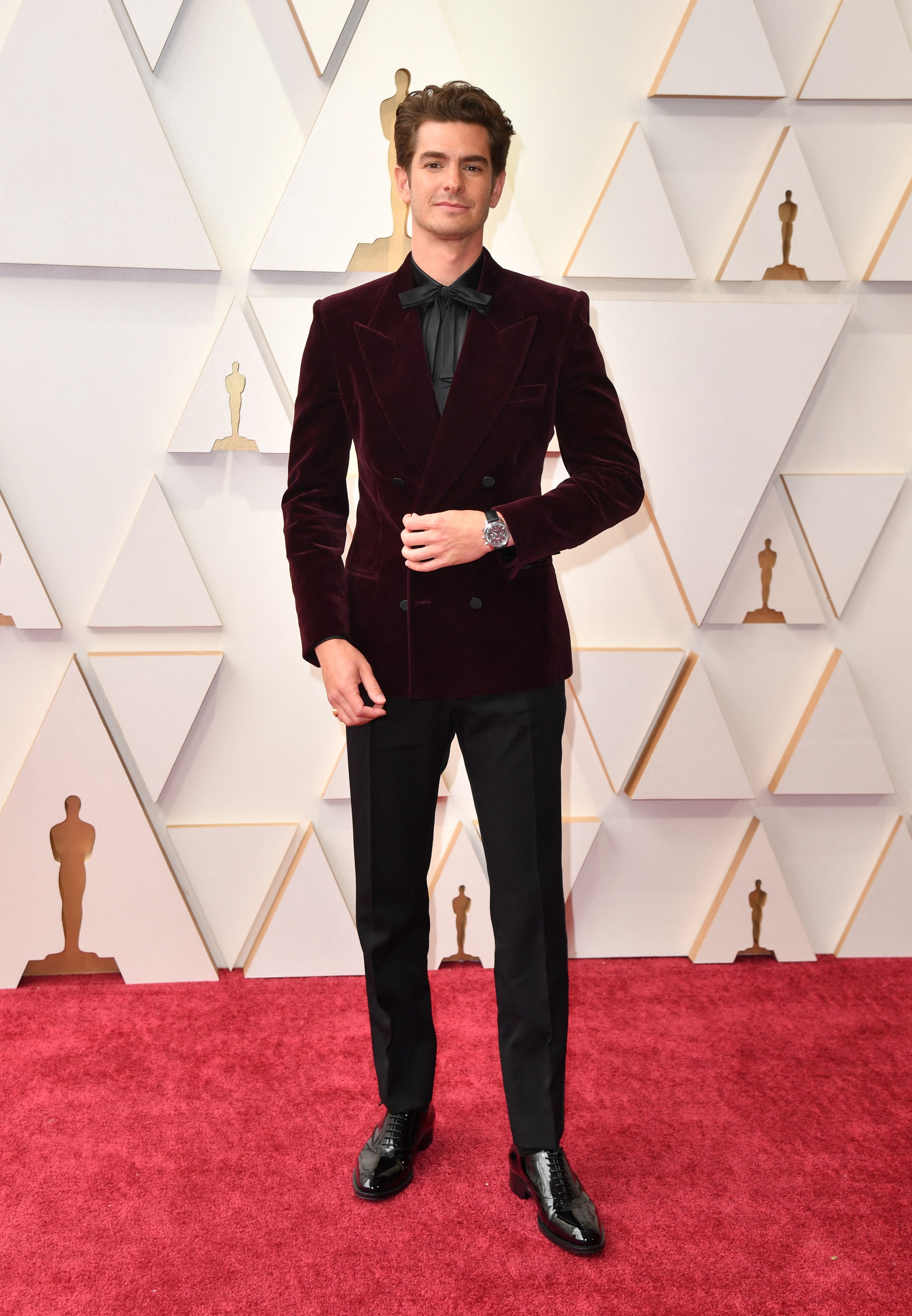 2022 Oscars Red Carpet Live: See Every Look