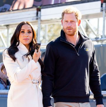 the hague, netherlands april 17 meghan, duchess of sussex and prince harry, duke of sussex attend day two of the invictus games 2020 at zuiderpark on april 17, 2022 in the hague, netherlands photo by patrick van katwijkgetty images