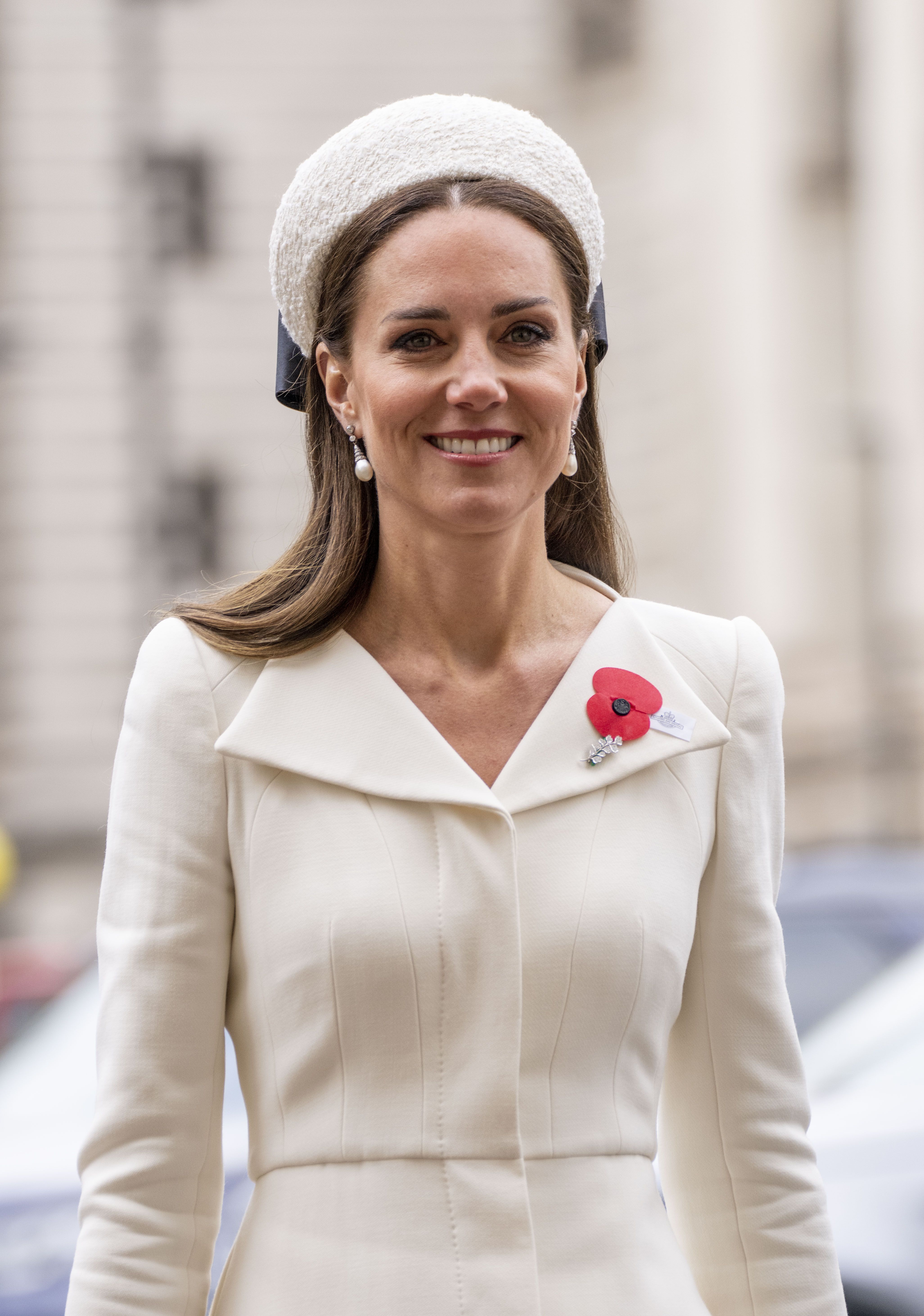 Kate Middleton Re-wears 2015 Coat Dress for Appearance with Prince