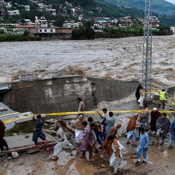 pakistan-flood Aanhoudende moessonregens die door de klimaatverandering nog intenser waren dan normaal zorgden in de zomer van 2022 in heel Pakistan voor zware overstromingen Maanden later staan veel gebieden in het land nog altijd onder water