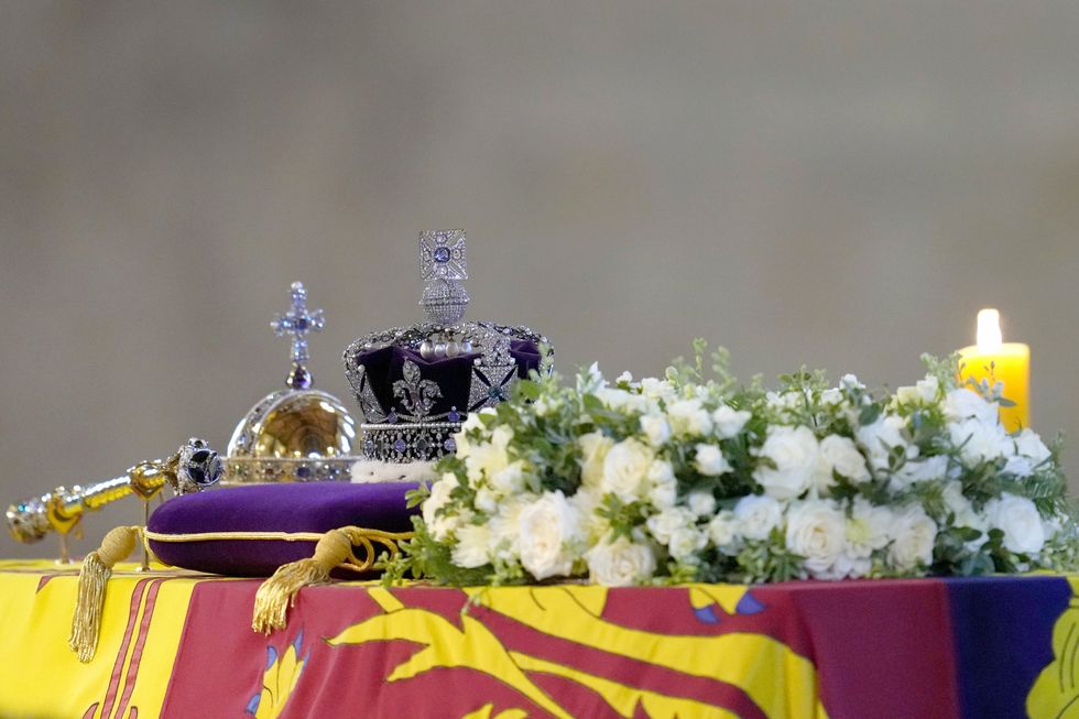 queen princess margaret funeral similarities differences