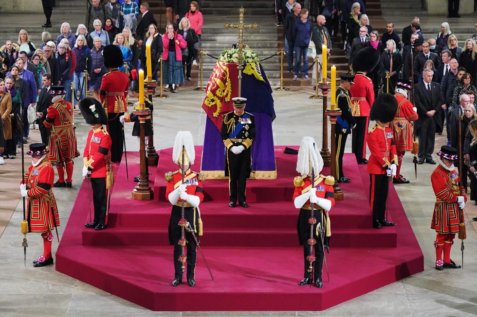 london, england   september 16 king charles iii, c anne, princess royal, l prince andrew, duke of york rear unseen and edward, earl of wessex r hold a vigil beside the coffin of their mother, queen elizabeth ii, as it lies in state on the catafalque in westminster hall, at the palace of westminster, ahead of her funeral on monday, on september 16, 2022 in london, england photo yui mok   wpa poolgetty images