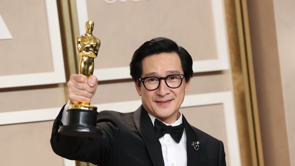 preview for The Best-Dressed Men in Recent Oscars History