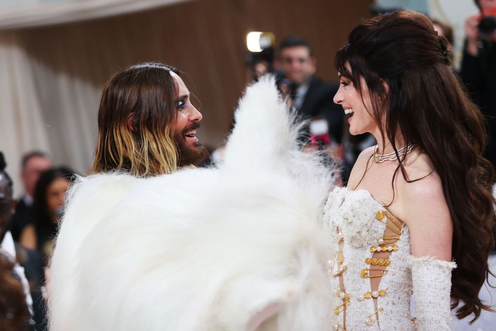 jared leto and anne hathaway at the 2023 met gala karl lagerfeld a line of beauty held at the metropolitan museum of art on may 1, 2023 in new york, new york photo by lexie morelandwwd via getty images