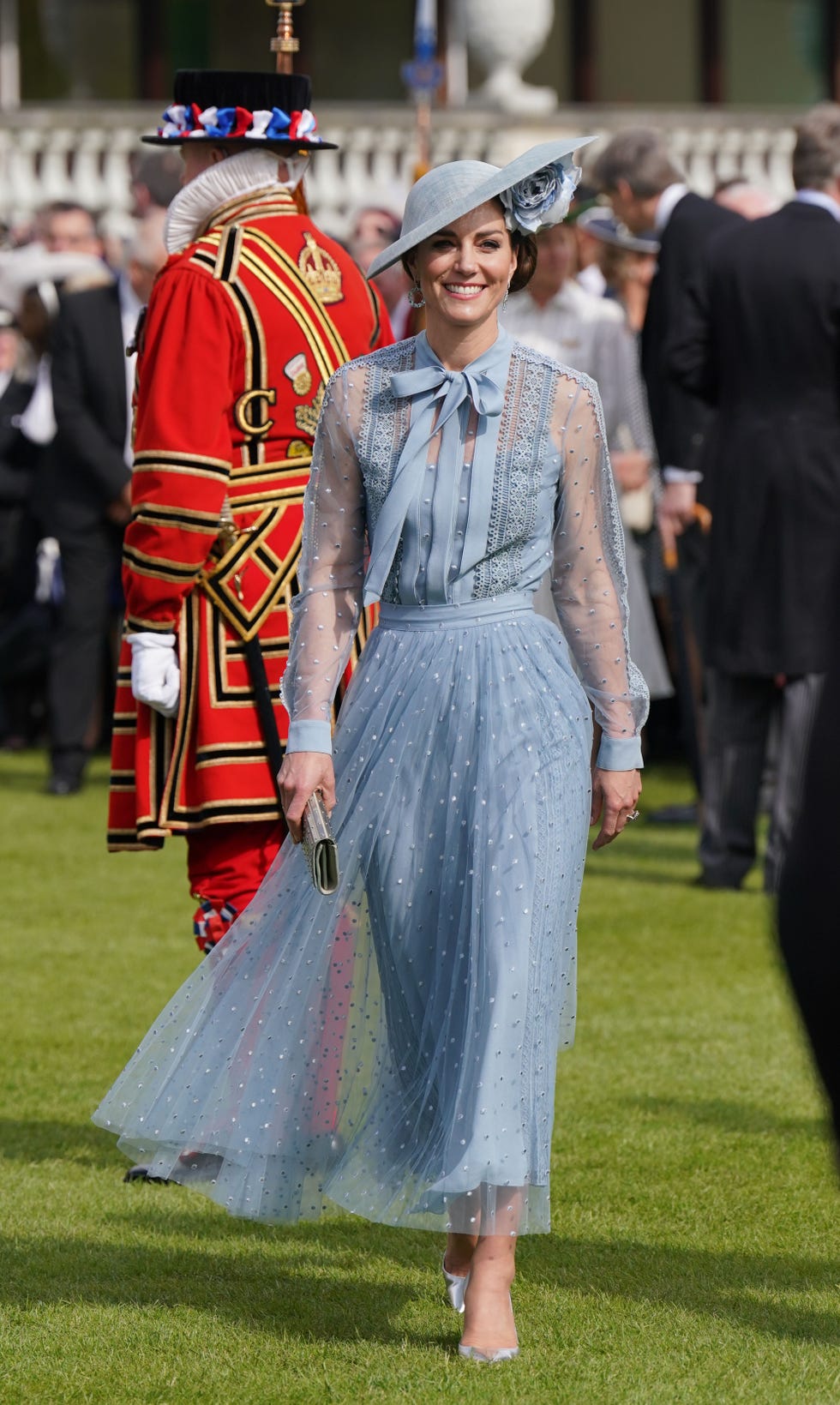 london, england may 09 catherine, princess of wales attends king charles iiis coronation garden party at buckingham palace on may 9, 2023 in london, england photo by jonathan brady wpa poolgetty images