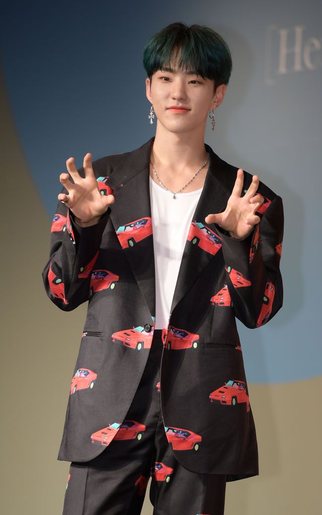 写真集】K‐POPアイコン、SEVENTEEN、ホシのお洒落スナップ！