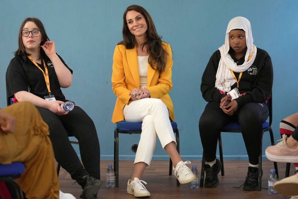 kate princess of wales yellow blazer
