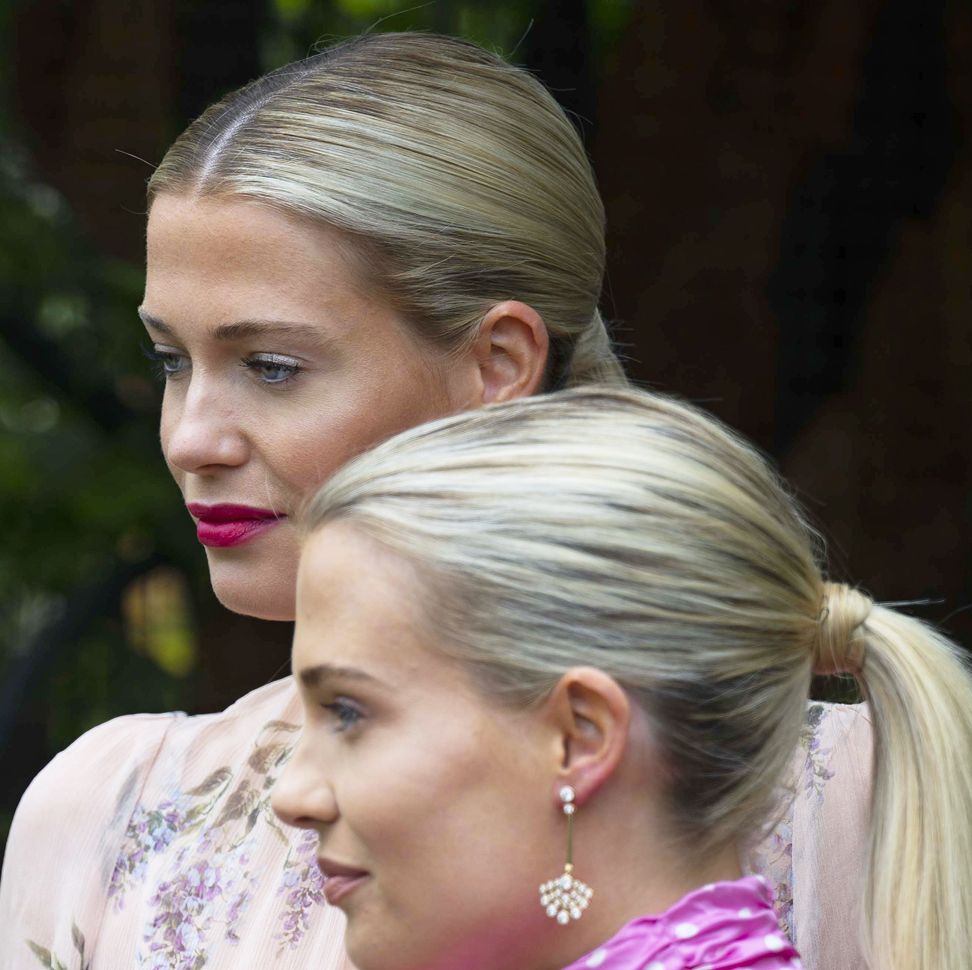 london, united kingdom may 22 lady amelia spencer rear and lady eliza spencer front attend the press day event for the rhs royal horticultural society chelsea flower show 2023 at the grounds of the royal hospital chelsea in london, united kingdom on may 22, 2023 photo by rasid necati aslimanadolu agency via getty images