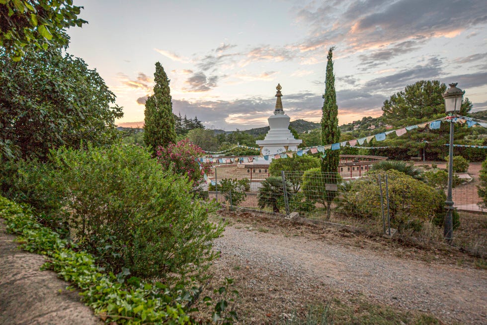 monasterio budista del garraf