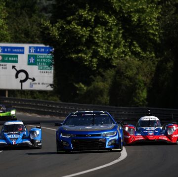 le mans, france june 4 the 24 hendrick motorsports chevrolet camaro zl1 of of jimmie johnson, mike rockenfeller, and jenson button in action at the le mans test on june 4, 2023 in le mans, france photo by james moy photographygetty images