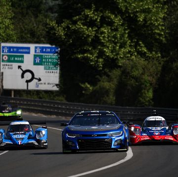 le mans, france june 4 the 24 hendrick motorsports chevrolet camaro zl1 of of jimmie johnson, mike rockenfeller, and jenson button in action at the le mans test on june 4, 2023 in le mans, france photo by james moy photographygetty images