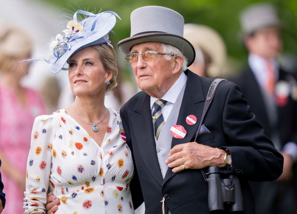 duchess of edinburgh father ascot