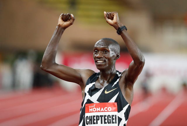 monaco, monaco   august 14 joshua cheptegei of uganda celebrates victory in the mens 5000 metres during the herculis ebs monaco 2020 diamond league meeting at stade louis ii on august 14, 2020 in monaco, monaco photo by eric gaillardpool via getty images