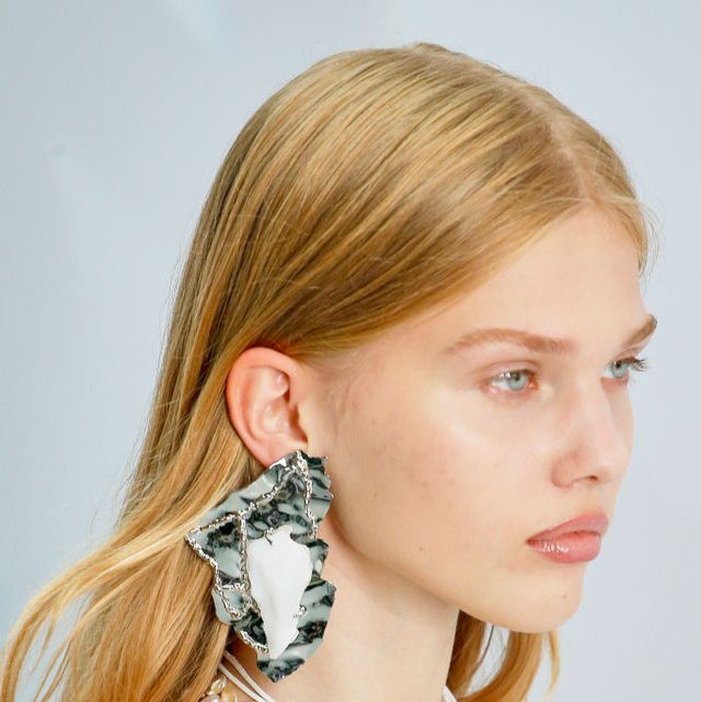 The 9 Biggest Beauty Trends From the Fall 2022 Runways