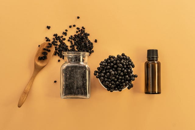 what is elderberry syrup best elderberry syrup benefits for your health