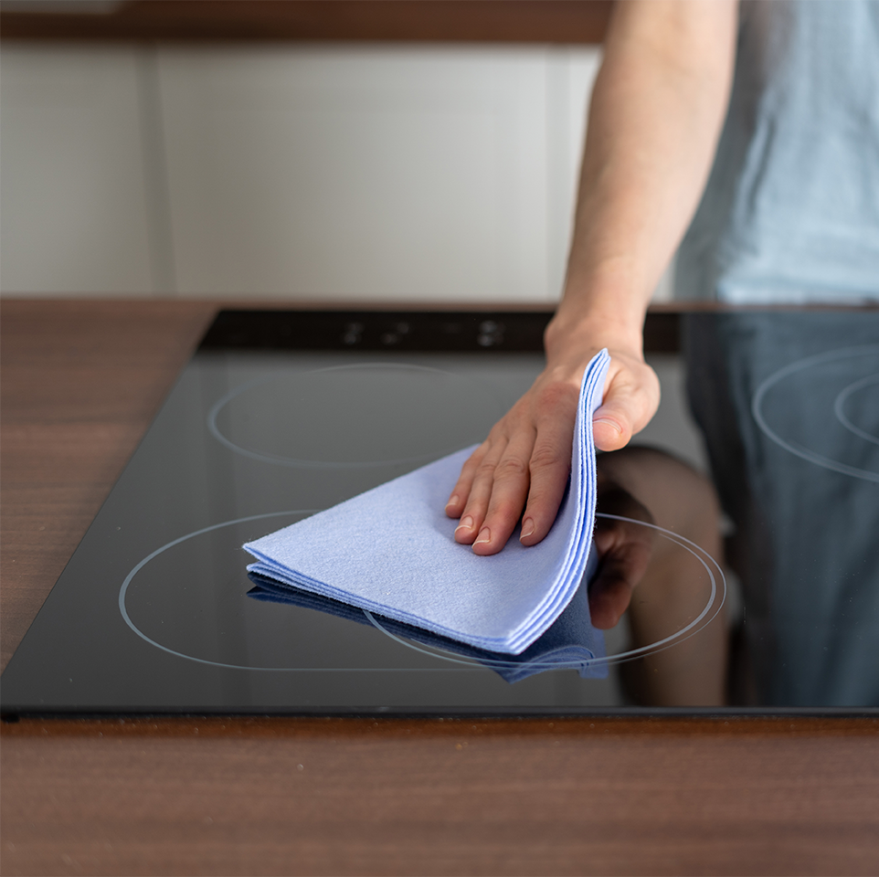 how to clean a glass cooktop
