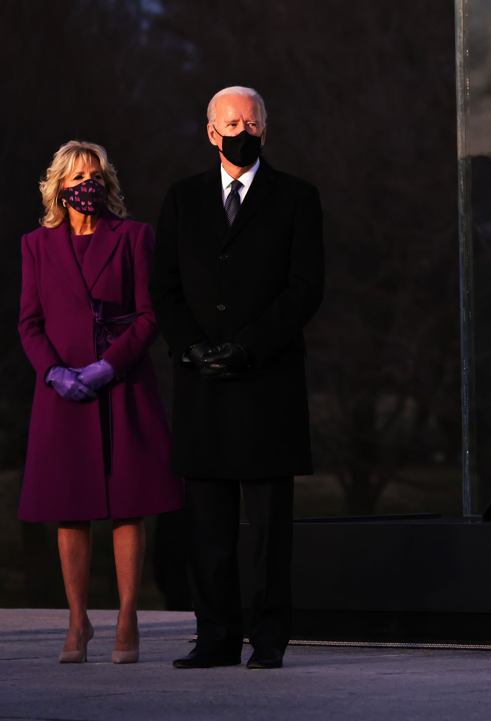 washington, dc   january 19 dr jill biden and president elect joe biden listen to a song at a memorial for victims of the coronavirus covid 19 pandemic at the lincoln memorial on the eve of the presidential inauguration on january 19, 2021 in washington, dc there have been nearly 400,00 deaths in the us since the first confirmed case of the virus in seattle in january of 2020 photo by michael m santiagogetty images