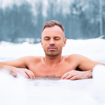 bagno in acqua ghiacciata