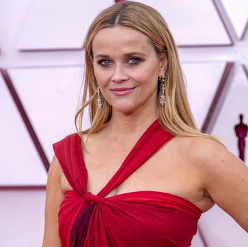 reese witherspoon attends the 93rd annual academy awards