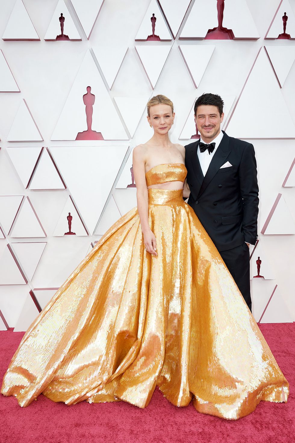 los angeles, california – april 25 editorial use only in this handout photo provided by ampas, l r carey mulligan and marcus mumford attend the 93rd annual academy awards at union station on april 25, 2021 in los angeles, california photo by matt petitampas via getty images