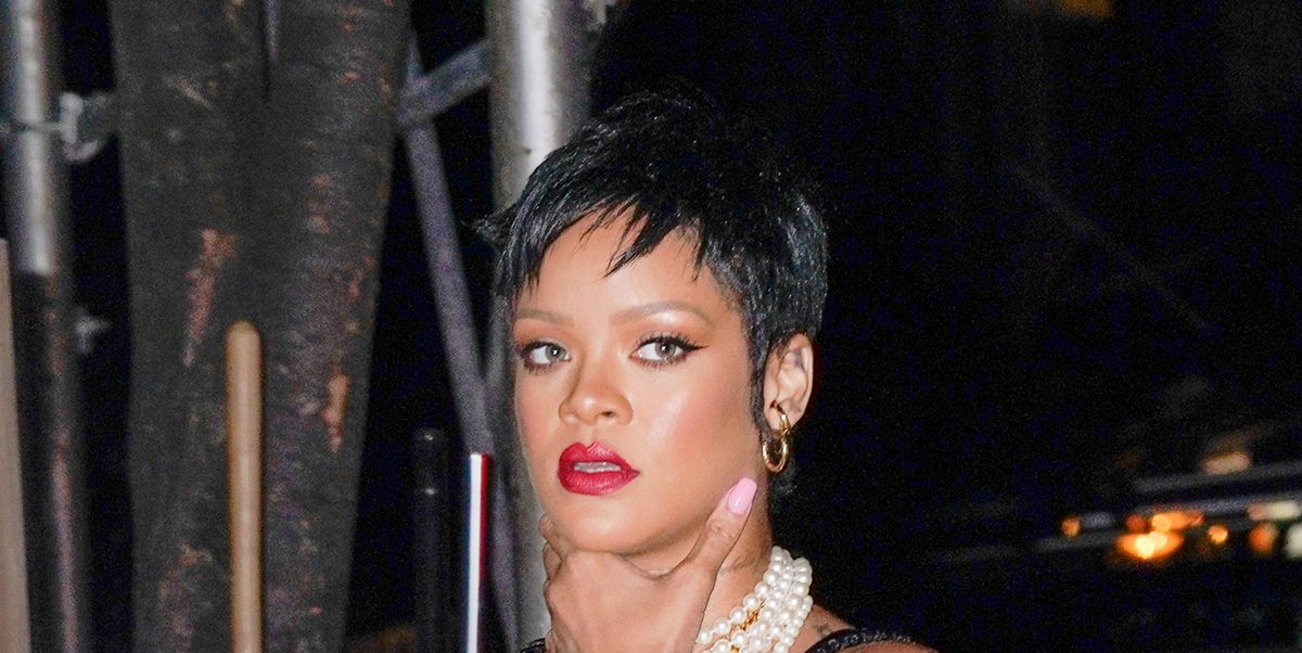 Rihanna Wears Black Lingerie and Pearls for Carbone Dinner