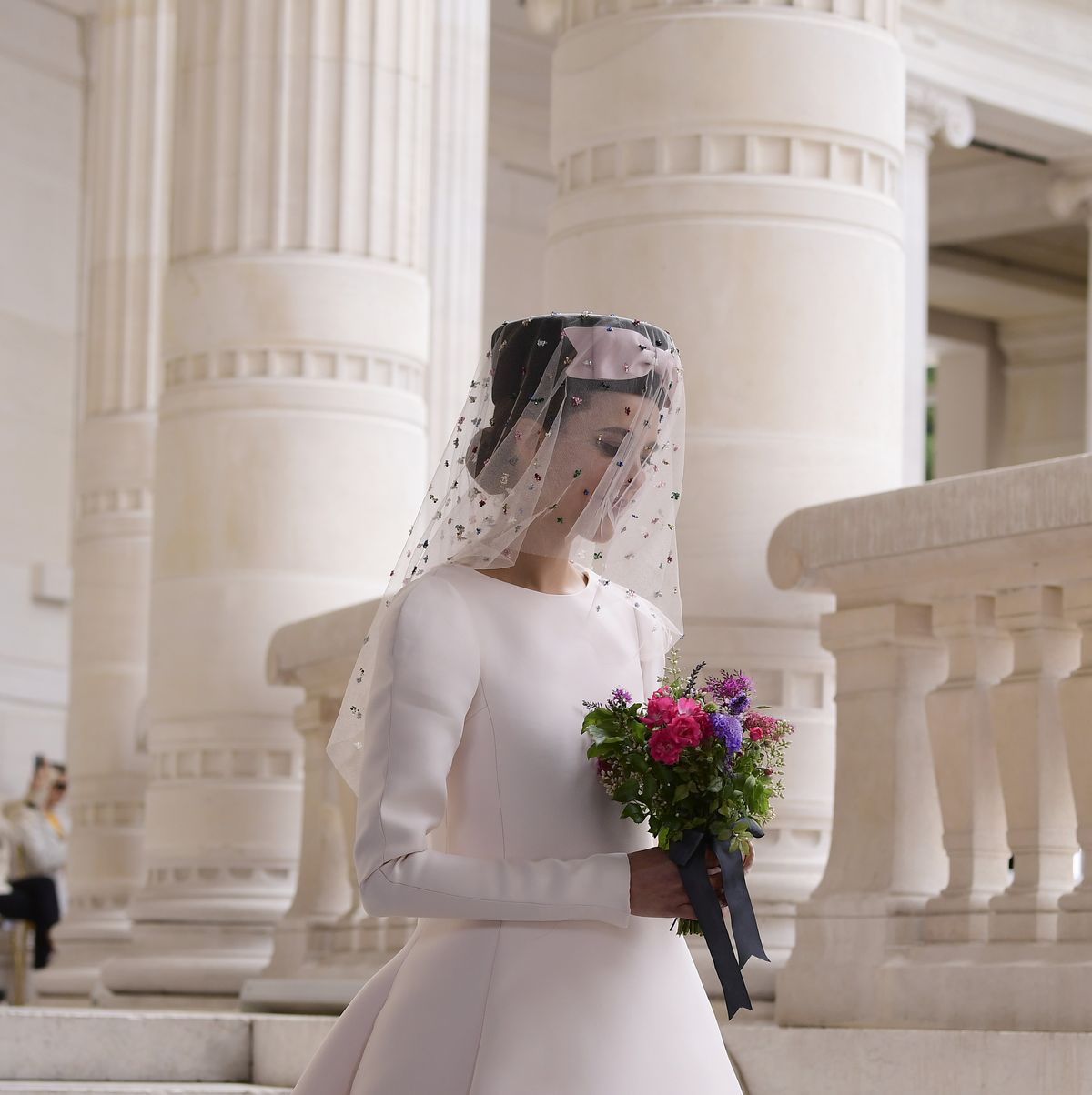 6 vestidos de novia elegantes para una boda por lo civil
