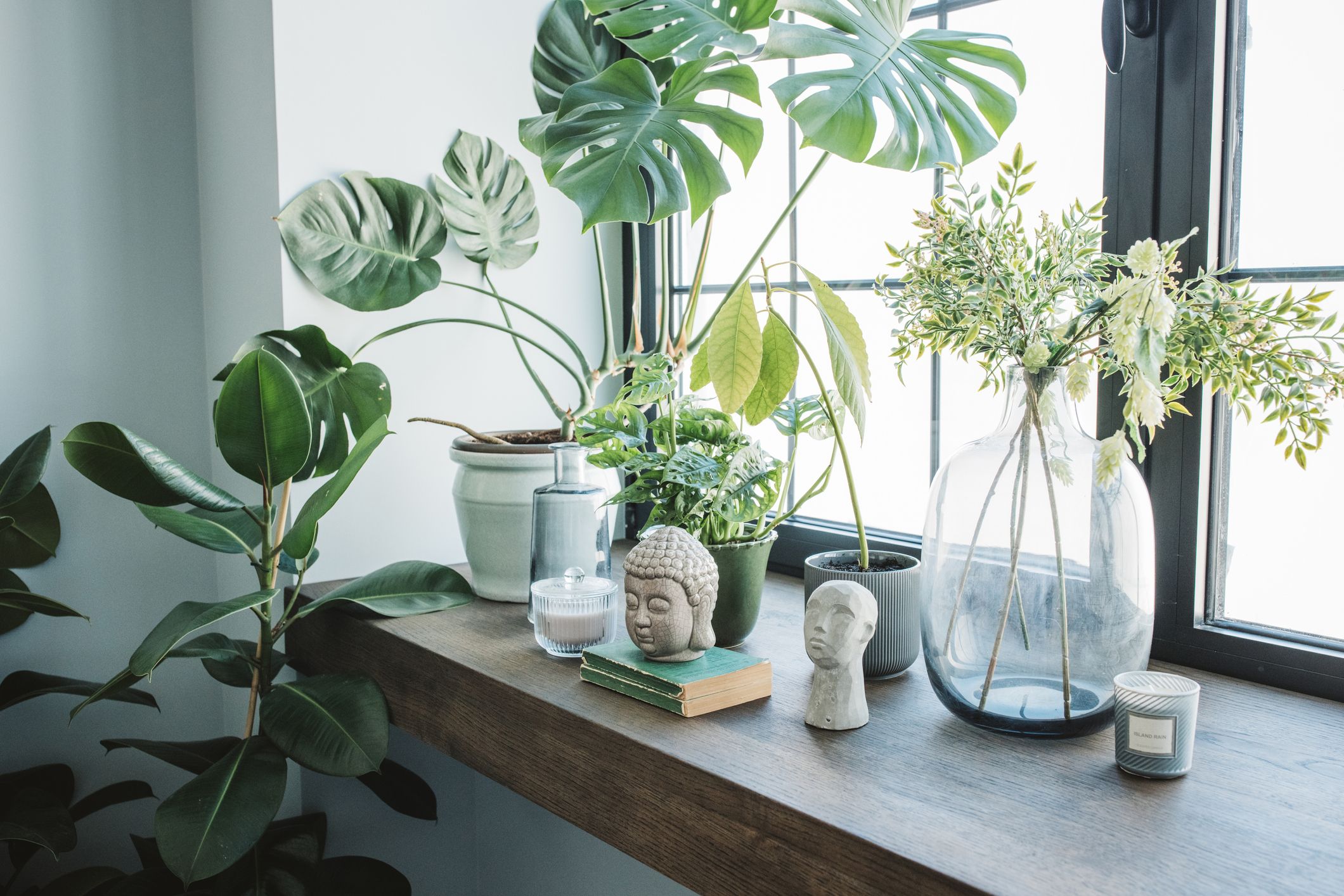 Trucos para decorar con plantas artificiales las estancias de tu casa