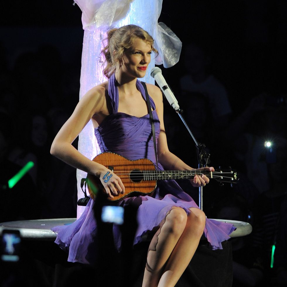 new york, ny november 22 taylor swift performs onstage during the speak now world tour at madison square garden on november 22, 2011 in new york city taylor swift wrapped up the north american leg of her speak now world tour with two sold out shows at madison square garden this week in 2011, the tour played to capacity crowds in stadiums and arenas over 98 shows in 17 countries spanning three continents, and will continue in 2012 with shows australia and new zealand photo by larry busaccagetty images