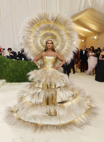 new york, new york   september 13 iman attends the 2021 met gala celebrating in america a lexicon of fashion at metropolitan museum of art on september 13, 2021 in new york city photo by mike coppolagetty images