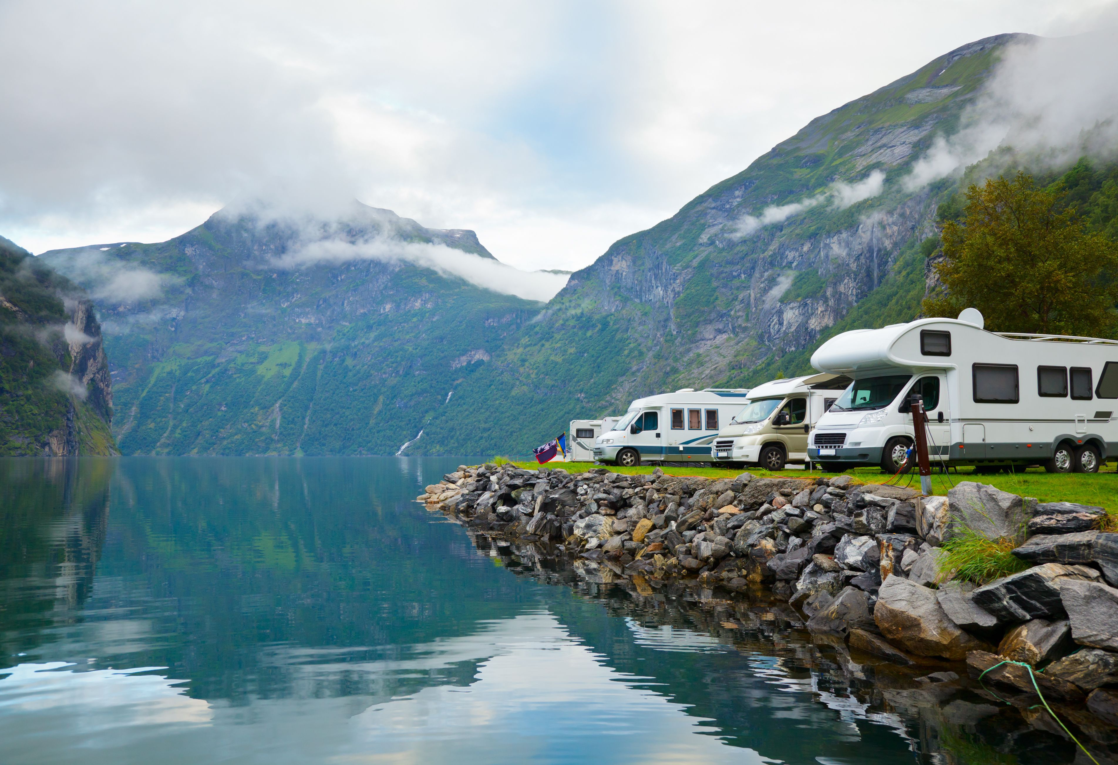 A Complete Guide To Luxury Rvs Best Luxury Rv Cost Features Flipboard