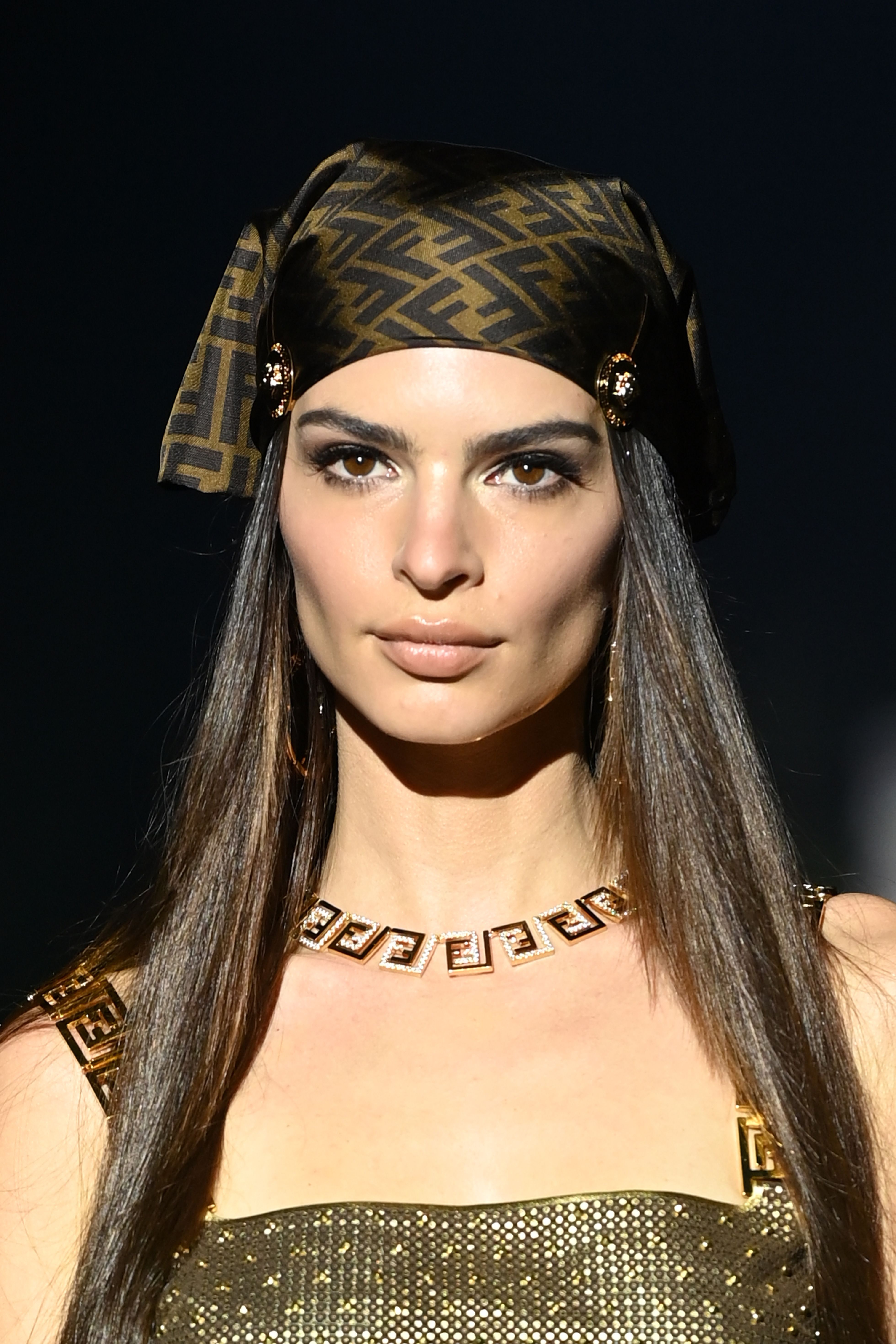 milan, italy   september 26 emily ratajkowski walks the runway at the versace special event during the milan fashion week   spring  summer 2022 on september 26, 2021 in milan, italy photo by daniele venturellidaniele venturelli  getty images
