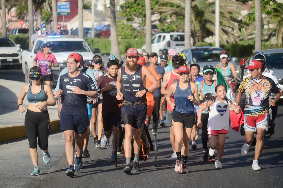 jonas deichmann ironman mexico