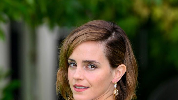 Emma Watson and Emma Roberts share laugh over 'Return to Hogwarts' photo  mix-up